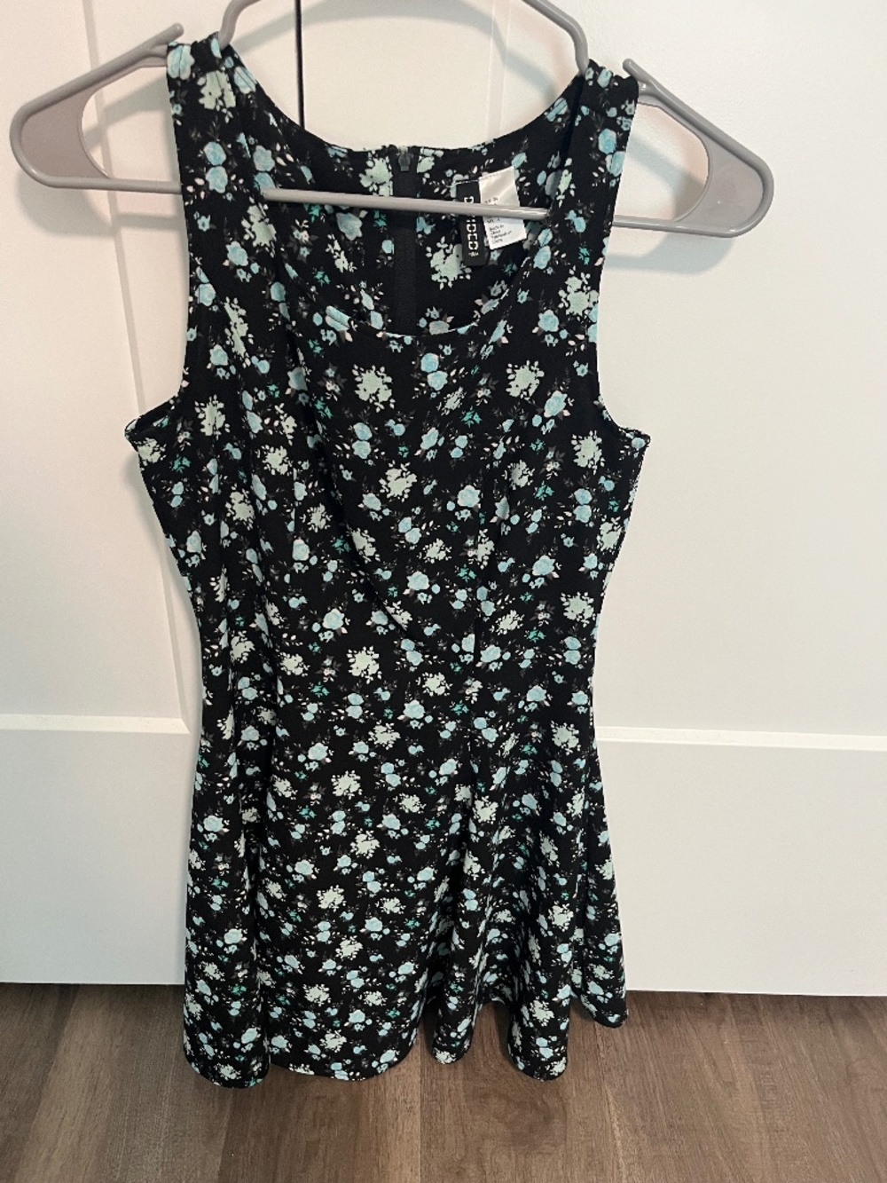 H&M Divided Floral Dress